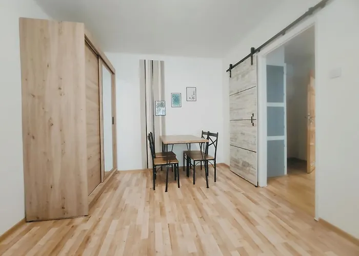 Daire Pielegniarek 5 By Homeprime